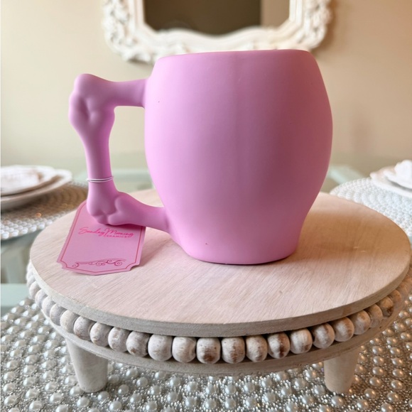 🩷 3D PINK SKULL Soft Touch Halloween Mug NEW - Picture 3 of 4